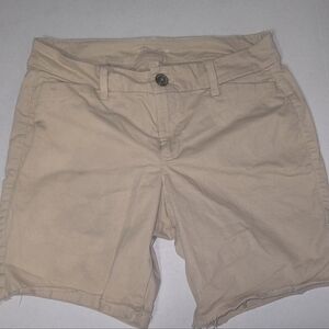 Old Navy Women's Beige Shorts